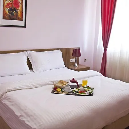 Konakk Ξενοδοχείο Ντενιζλί