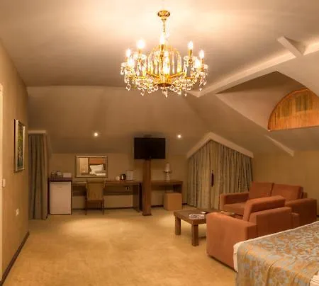 Konakk Ξενοδοχείο