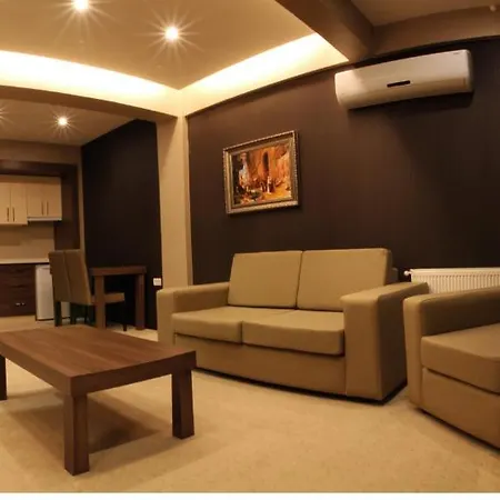 Ξενοδοχείο Konakk 2*